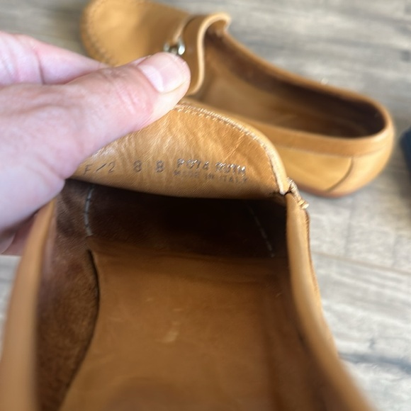 Shoes and free key chain from coach - Picture 8 of 11